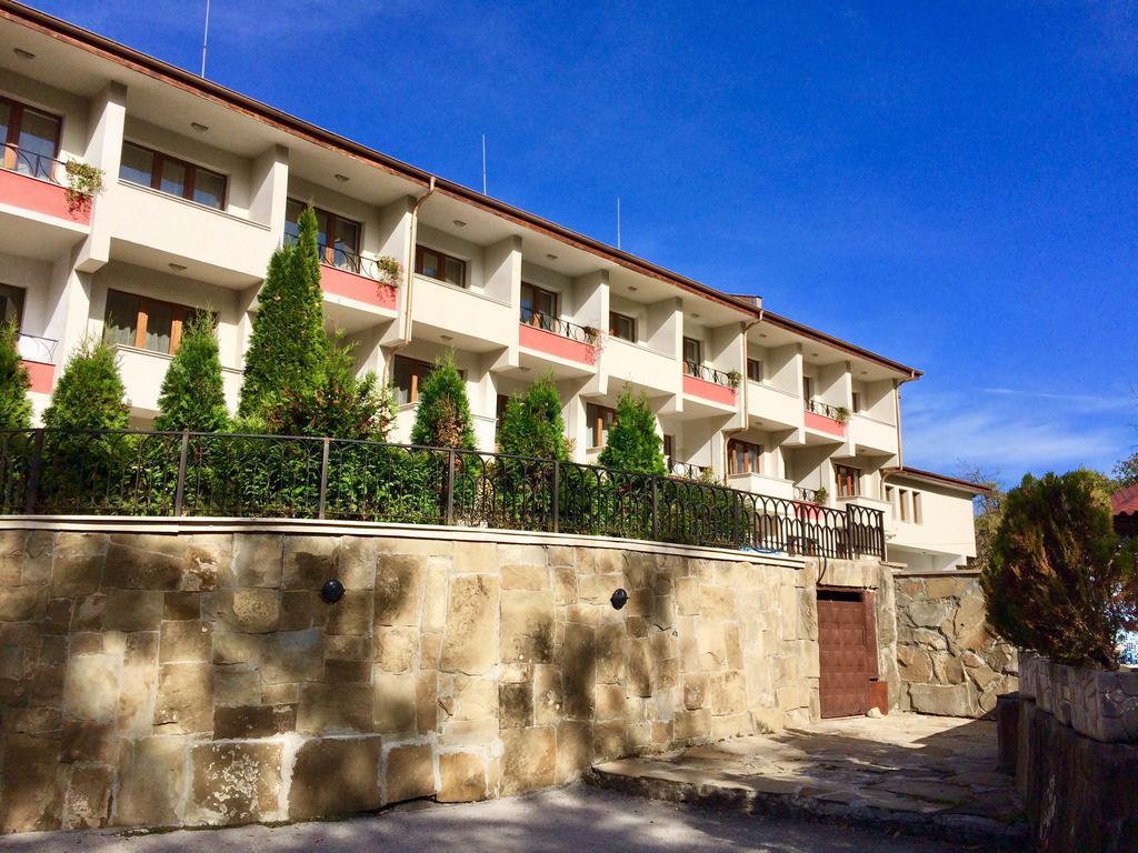 Park Hotel Troyan Troyan  Exterior photo